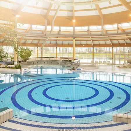 Balkon Mit Traumhaften Meerblick, Gratis Nutzung Vom Ahoi Erlebnisbad Und Sauna In Sellin Duenenhaus Fewo05 괴렌 외부 사진