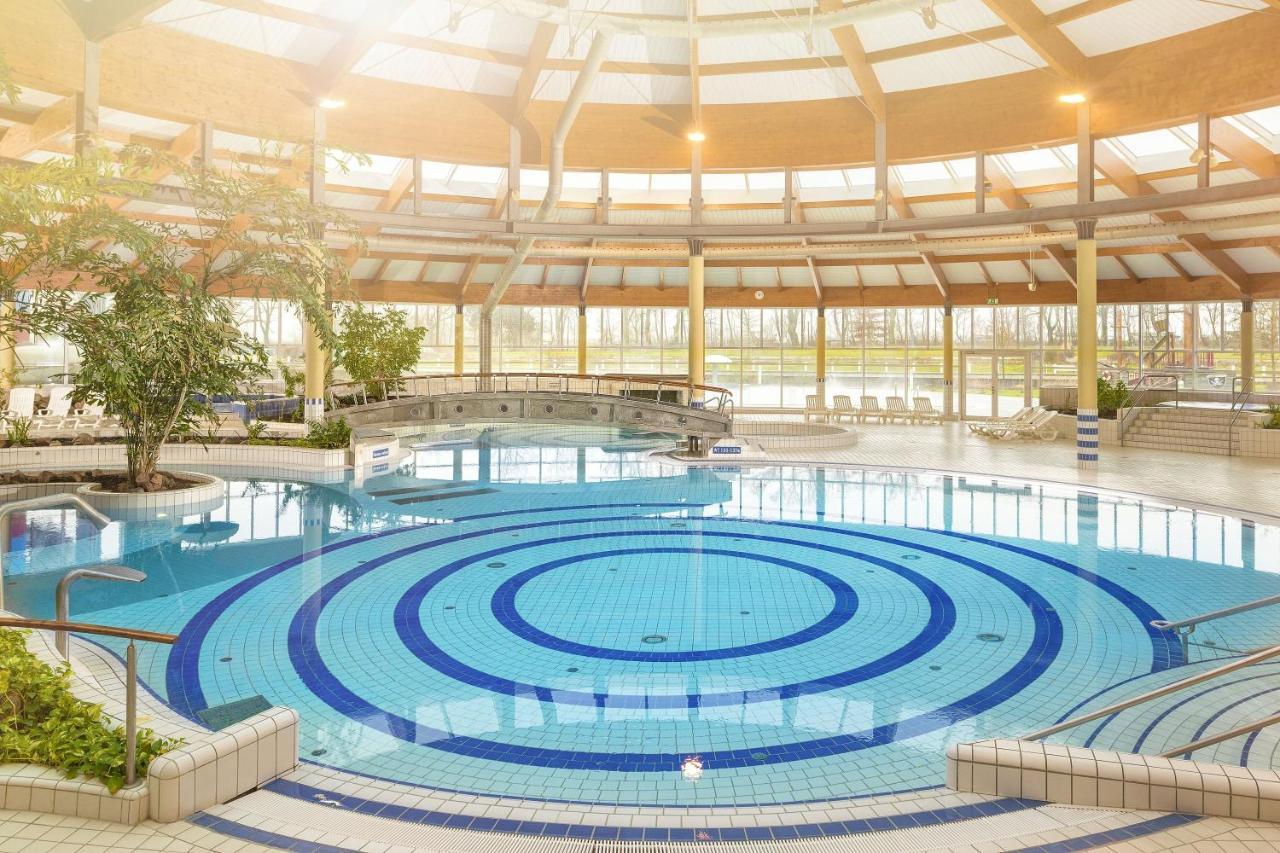Balkon Mit Traumhaften Meerblick, Gratis Nutzung Vom Ahoi Erlebnisbad Und Sauna In Sellin Duenenhaus Fewo05 괴렌 외부 사진